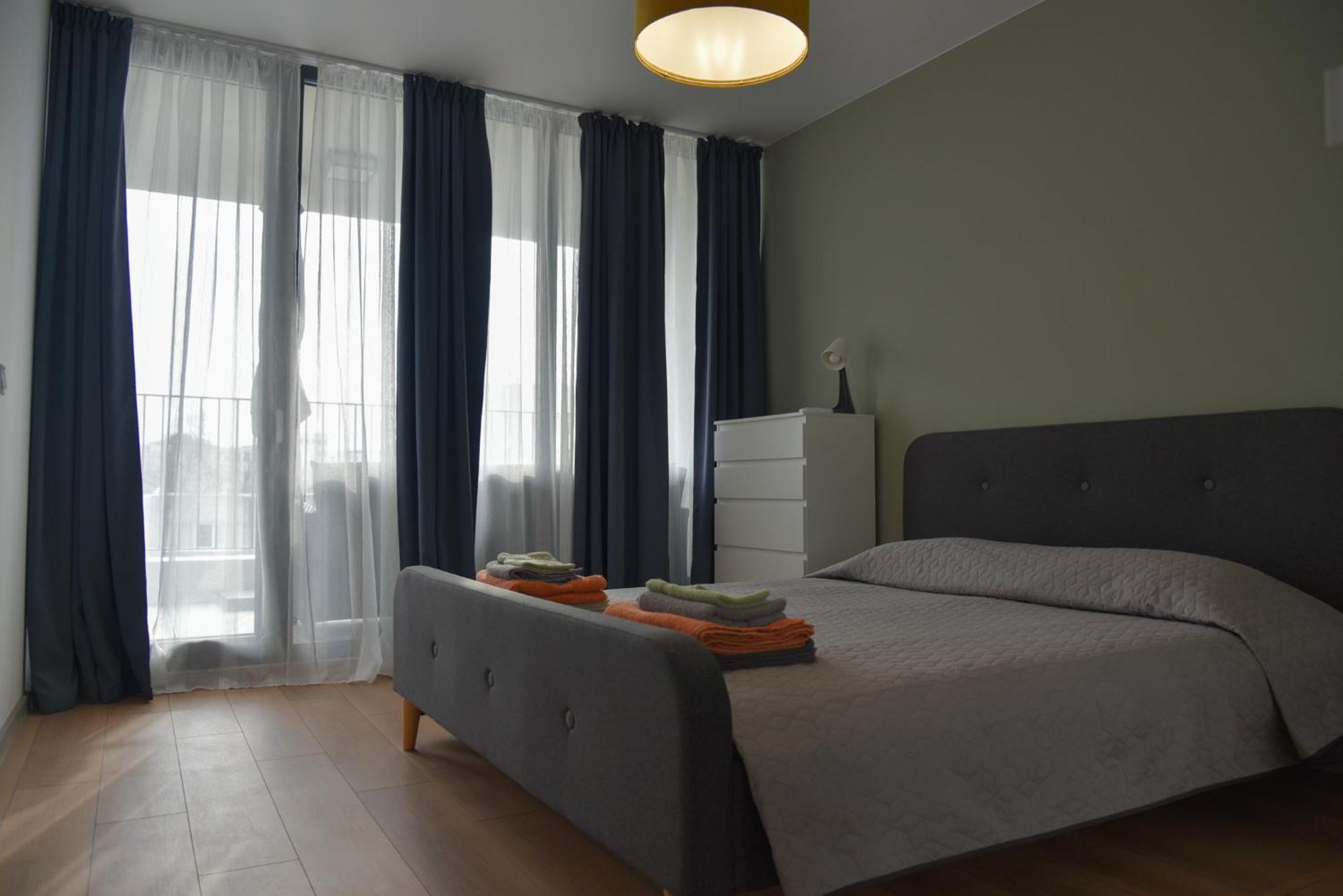 Sunlit Elegance Escape Apartment Varna Buitenkant foto
